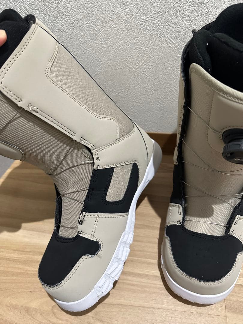 DC BOA スノーボードブーツ ベージュ/ブラック