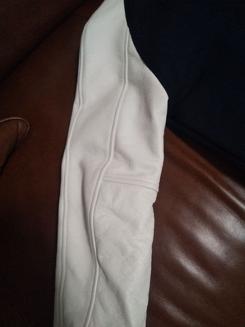 ハイドアンドシーク　ネイビー　スタジャン　美品