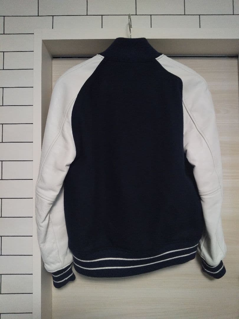 ハイドアンドシーク　ネイビー　スタジャン　美品