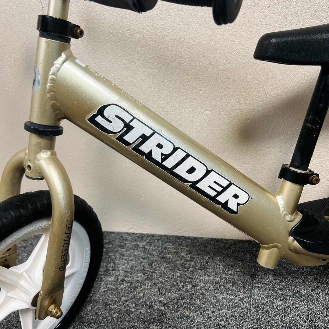 STRIDER 12 PRO バランスバイク ゴールド