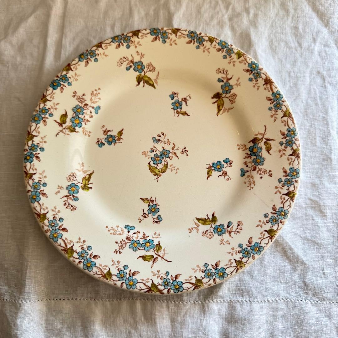 フランスアンティーク GIEN 忘れな草プレート皿 - メルカリ