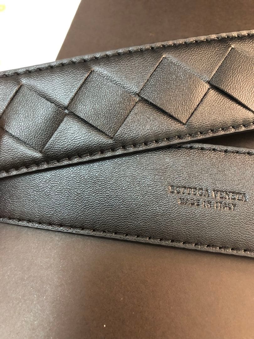 ボッテガヴェネタ　レザーベルト 　黒/金色バックル　120センチ　超美品