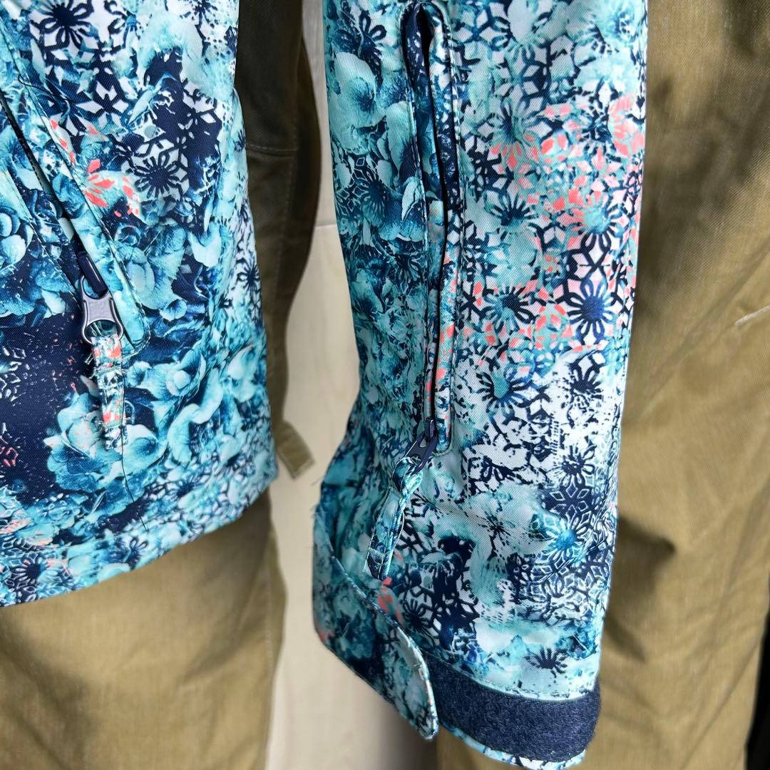 ROXY スノーボードウェア Mサイズ　ロキシー　上下セット