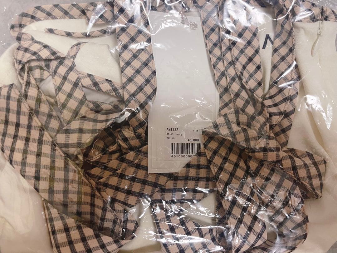 andmary Alice check ribbon tops ivoryトップス andmary Alice check