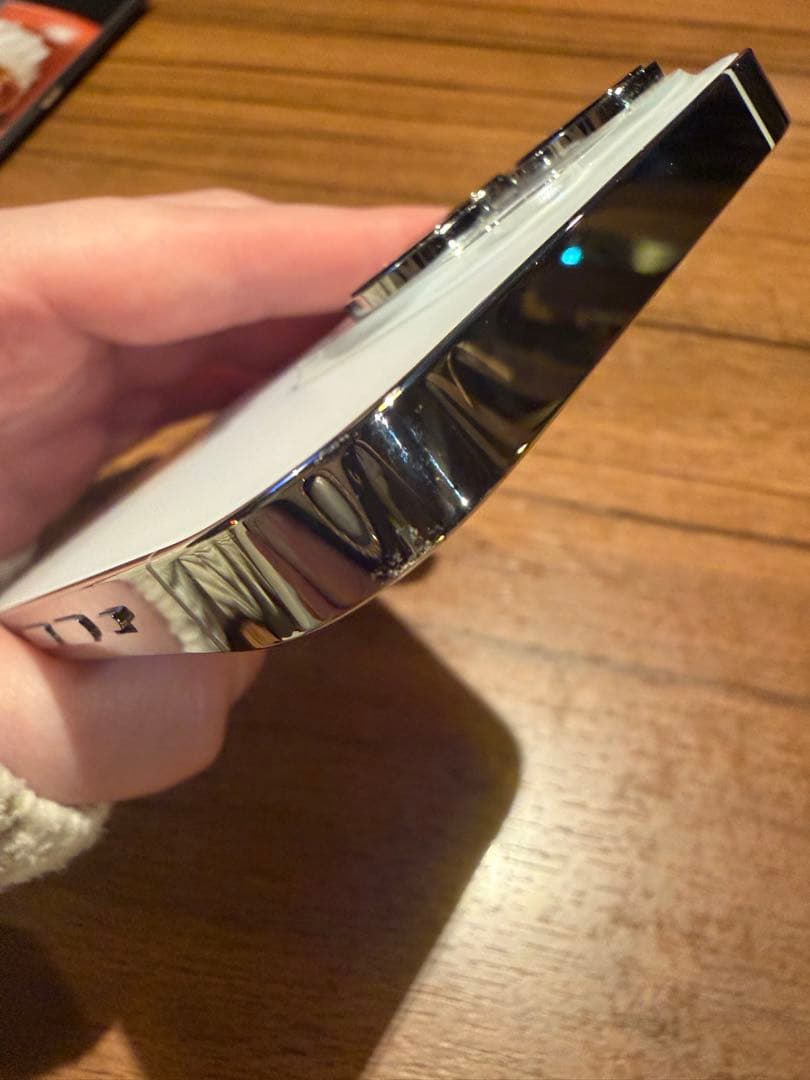 iPhone14Pro シルバー