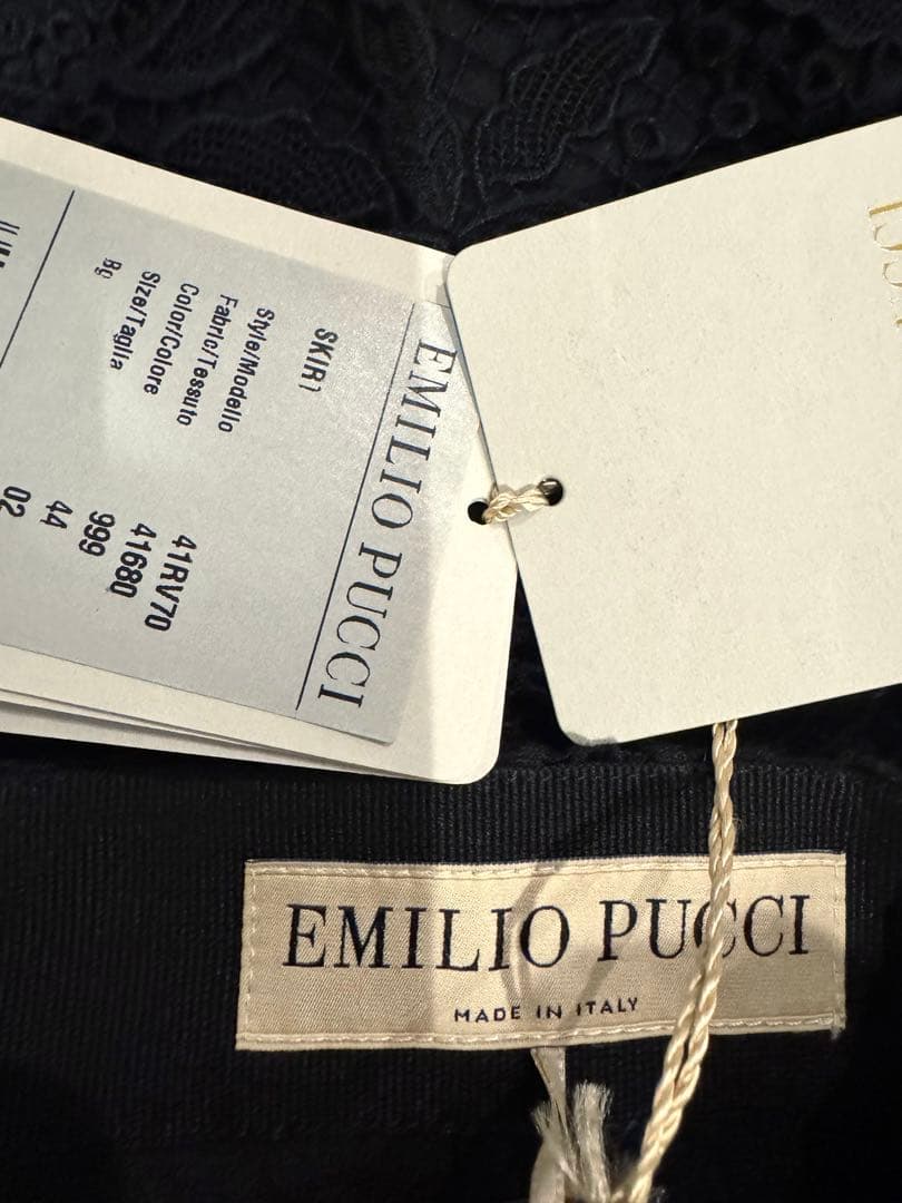 【新品未使用】EMILIO PUCCI レース スカート　黒 ひざ丈