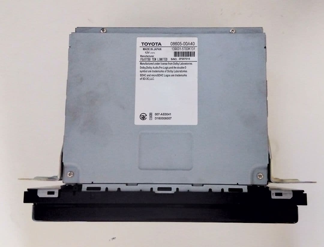 トヨタ純正 9インチ　SDナビ NSZT-Y66T　高精細液晶　フィルムアンテナ