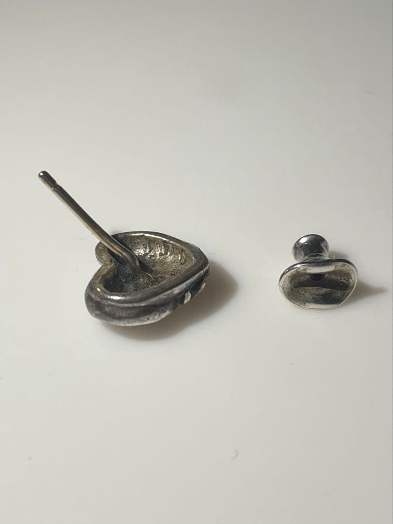 ⭐︎最終値引き【正規品】クロムハーツ　ハートピアス