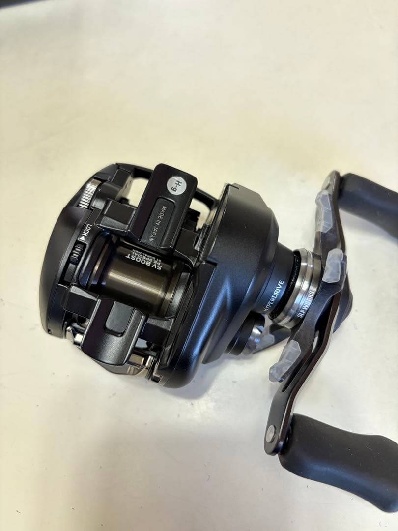 SILVERWOLF SV TW 100XHL ベイトリール