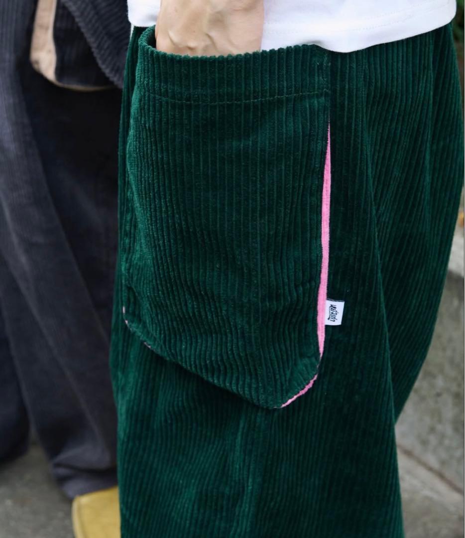 ［新品］ ヤンガオ　YANGAO ダークグリーン コーデュロイ ワークパンツ