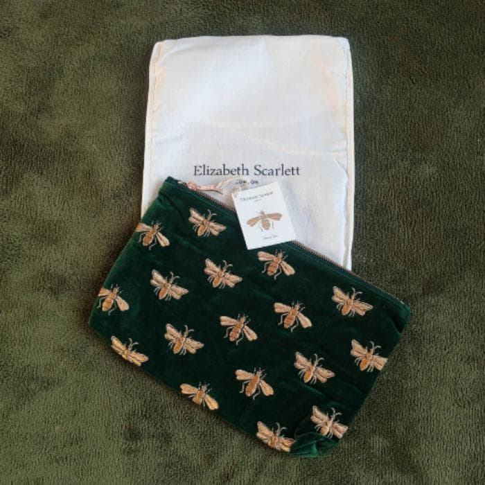 新品未使用品☆Elizabeth Scarlett beeポーチ
