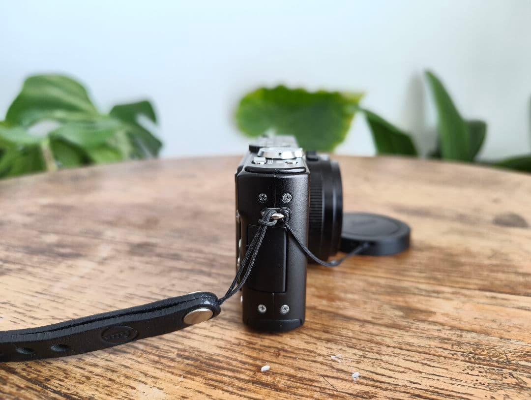 Leica D-LUX 3 コンパクトデジタルカメラ　レザーケース付き