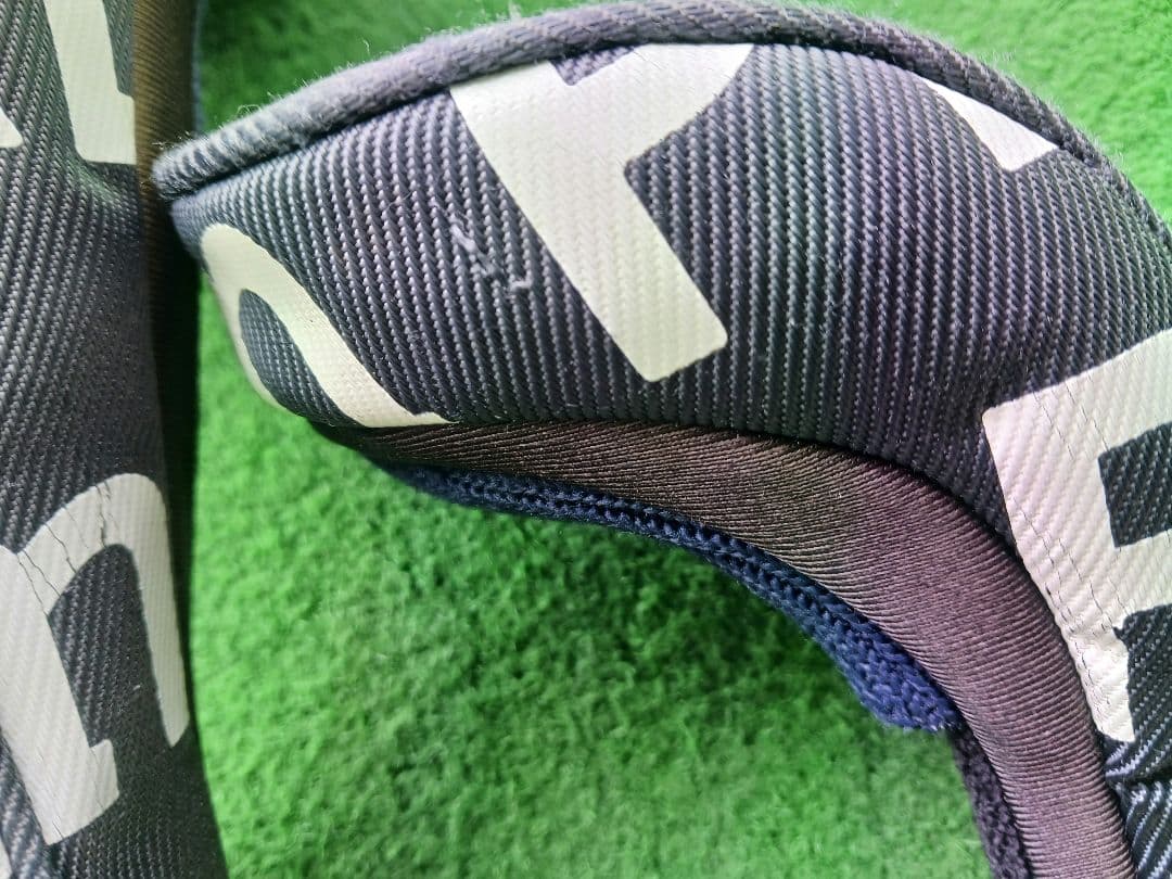 やーしよ様PEARLY GATES キャディバッグ ネイビー　ヘッドカバー3点