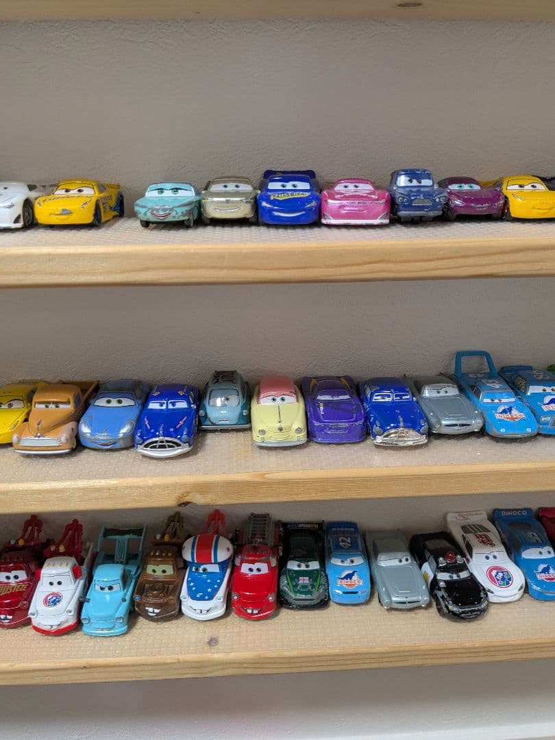 カーズ　トミカ　まとめ売り　85台セット