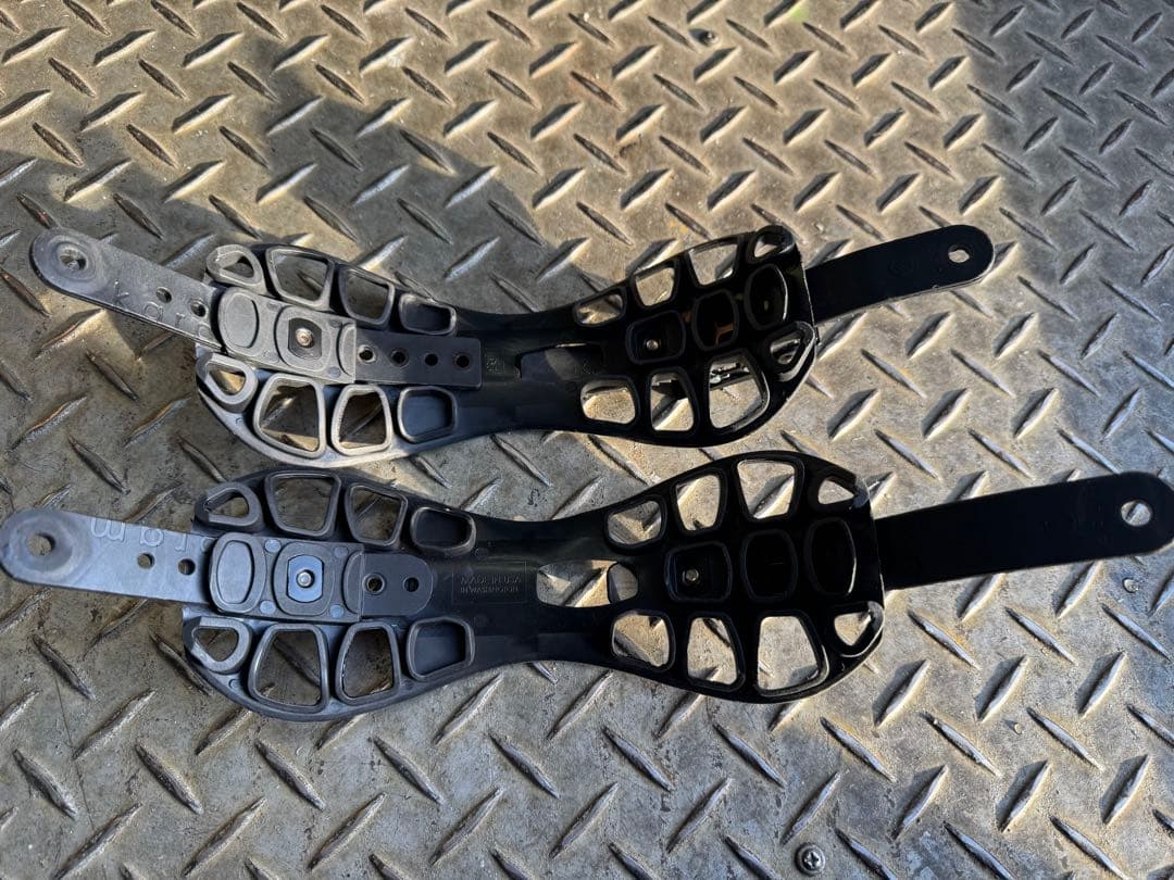 カラコラム　ストラップ