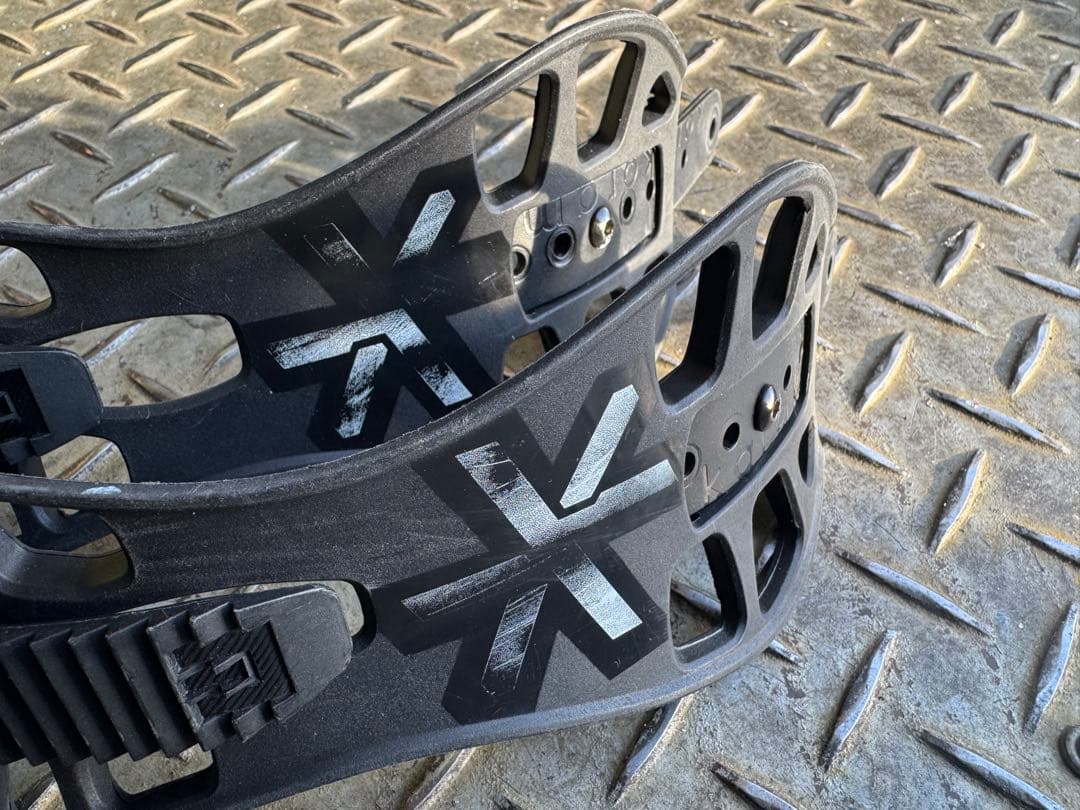 カラコラム　ストラップ