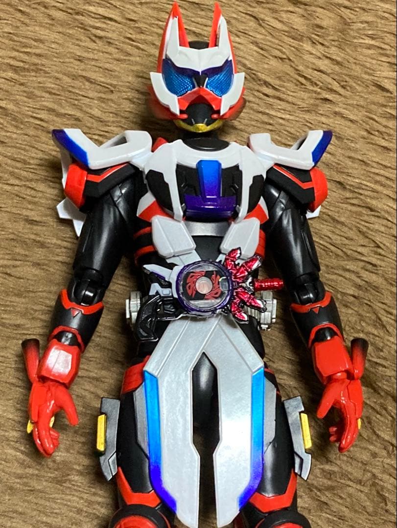 S.H.Figuarts 仮面ライダーギーツ　レーザーブーストフォーム