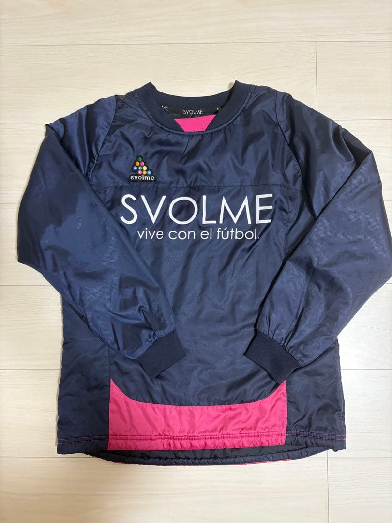 お値下げ中！スボルメ 中綿ピステ 上下セットアップ XSサイズ - メルカリ