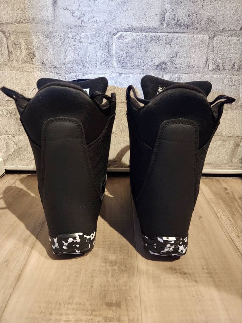 BURTON 子ども用スノーボードブーツ ブラック/ホワイト　バートン