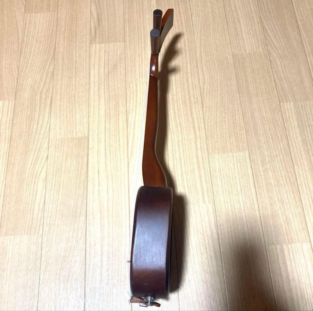 ウクレレ三線 3弦 ブラウン 箱付き