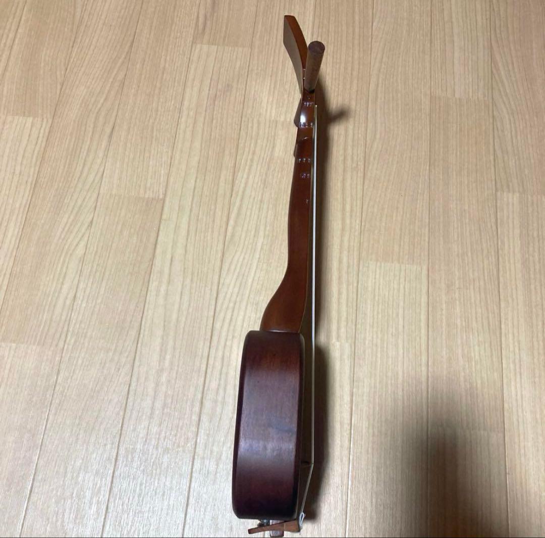 ウクレレ三線 3弦 ブラウン 箱付き