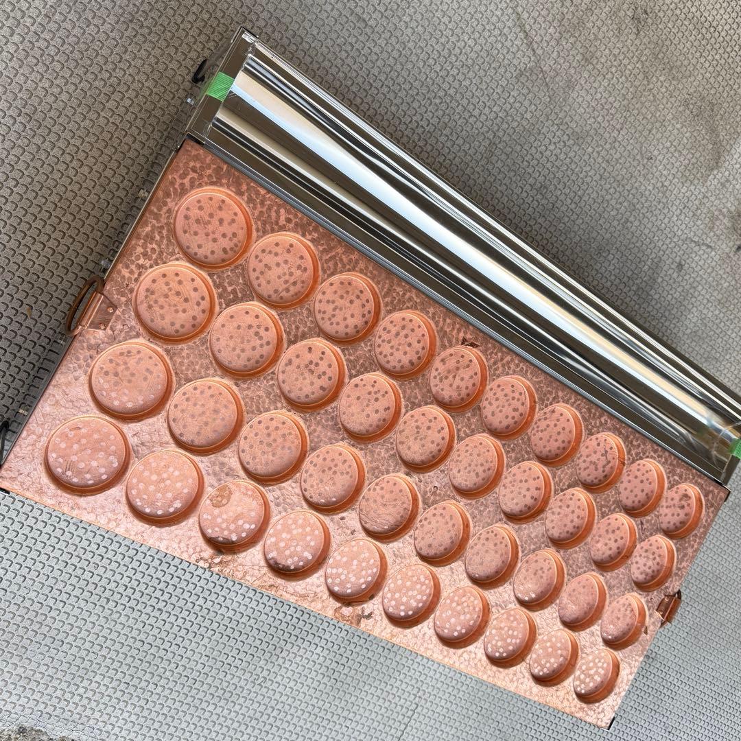 ☆ポポ☆様専用 業務用 大判焼機 銅板 プロパンガス用 20個焼40穴OK-40