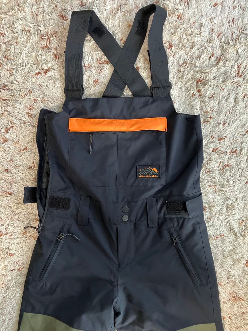 【美品】Quiksilver スノーボードウェア 上下セットアップ 140㎝