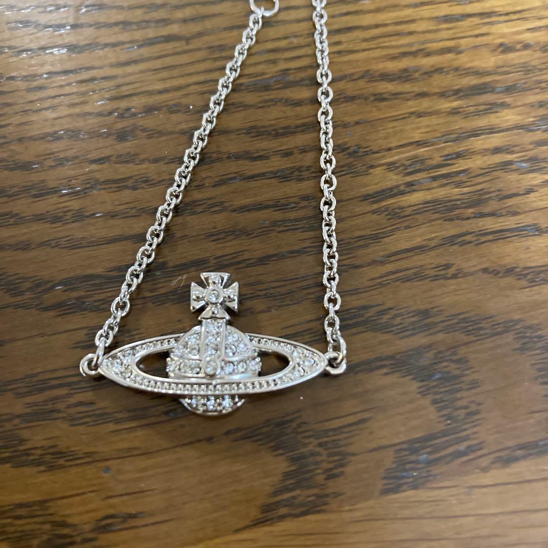 たこ焼きVivienne Westwood ミニバスレリーフブレスレット