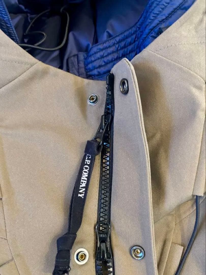 c.p.company マウンテンパーカー ダウンライナー付き