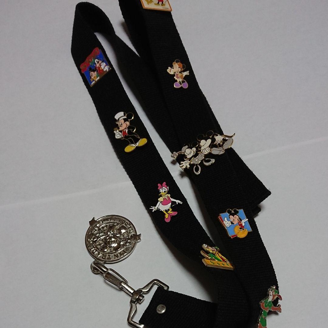 ディズニー ピンバッジ 東京ディズニーランド ピントレ ストラップ ②