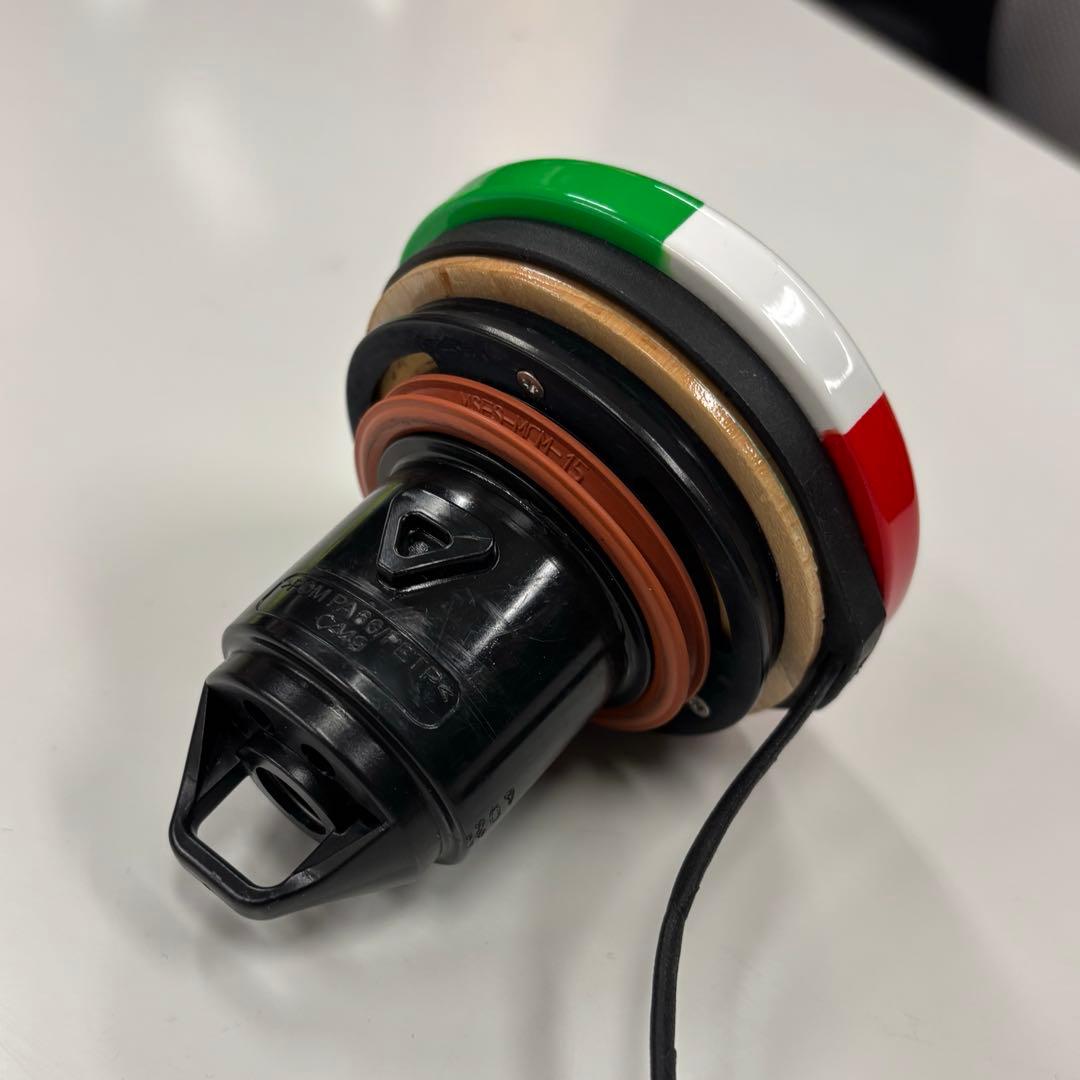 ラフィータ フィアット　アバルト　フェールキャップ