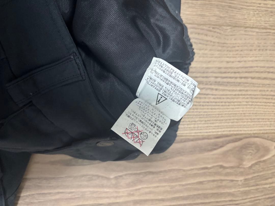 ノースフェイス　定価44000円　スノボウェア　スキーウェア　最終値下げ　激安