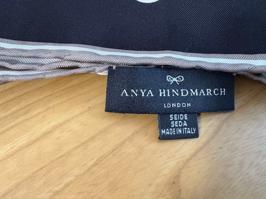 アニヤハインドマーチ eyes スカーフ