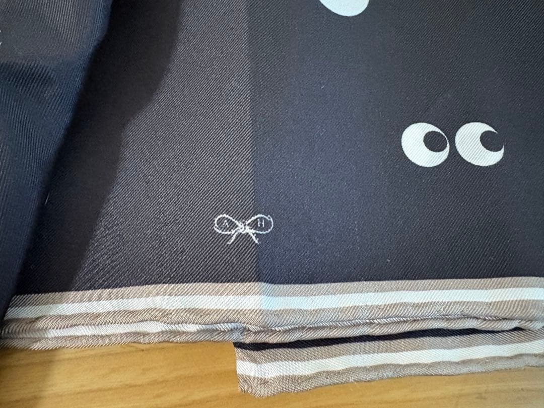 アニヤハインドマーチ eyes スカーフ