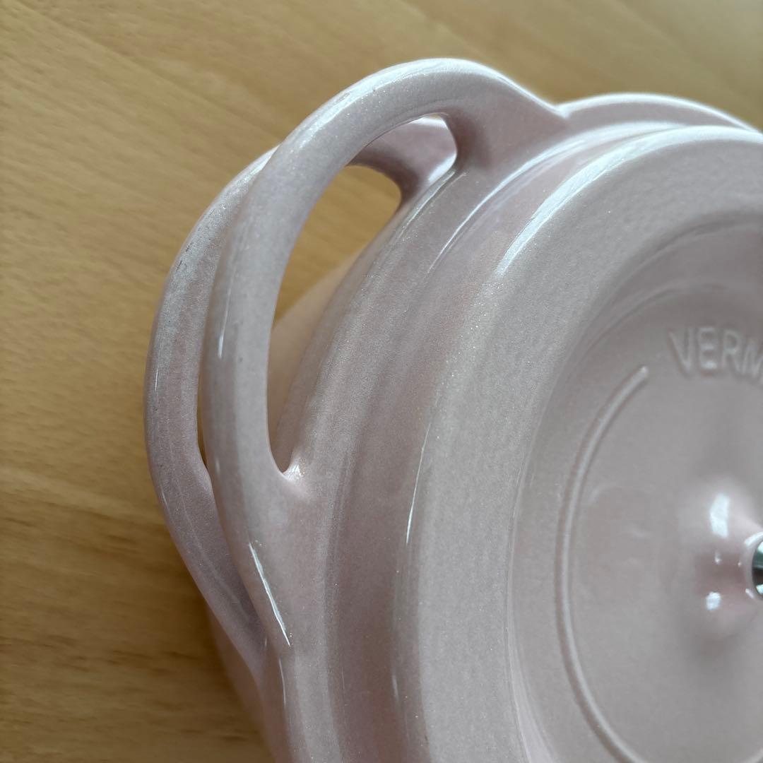 【新品•未使用】バーミキュラ オーブンポット 18cmパールピンクレシピ本付き