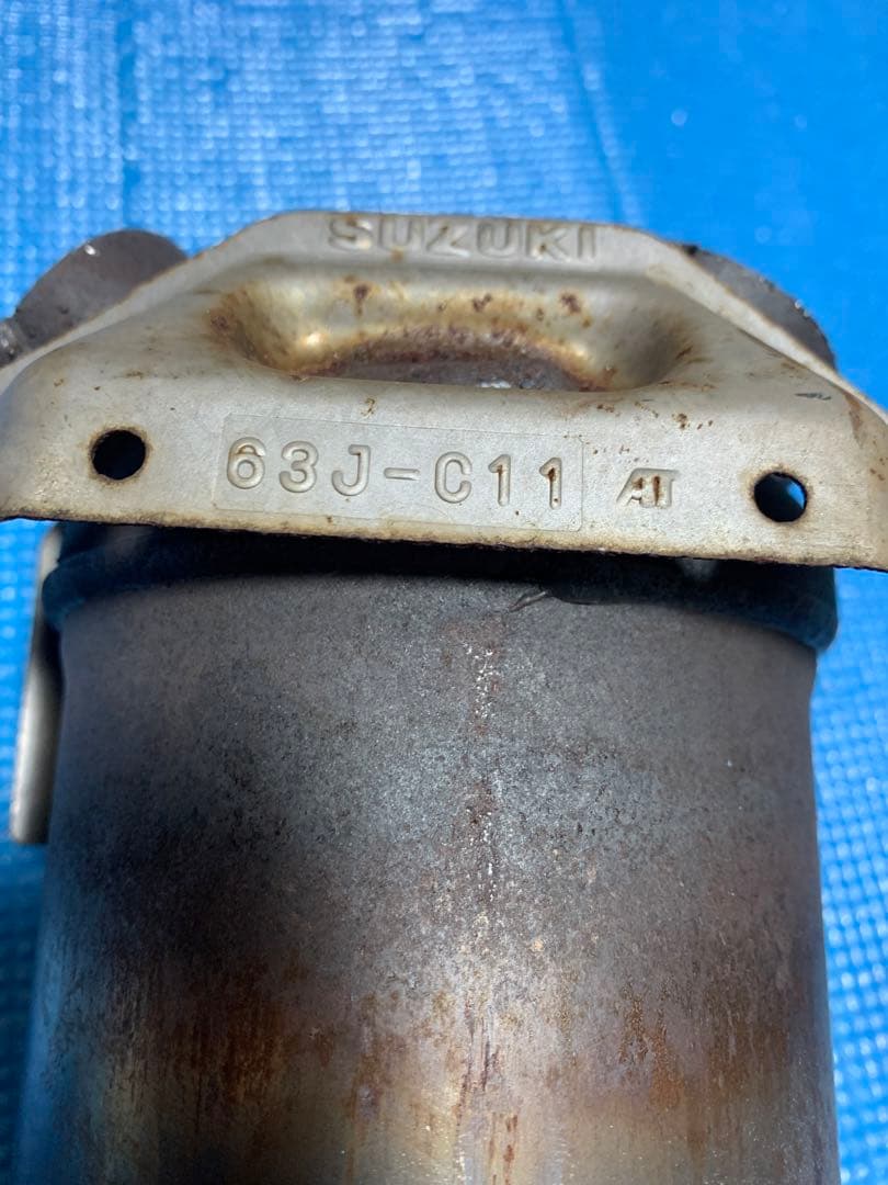 スズキ　スイフト　ZC M13A キャタライザー