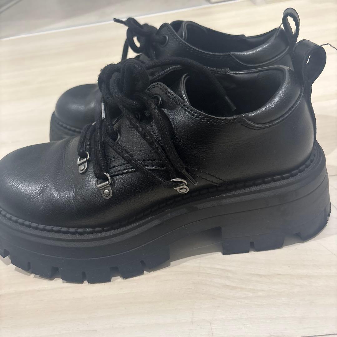 ZARA マルチレースチャンキーシューズ サイズ41 - メルカリ