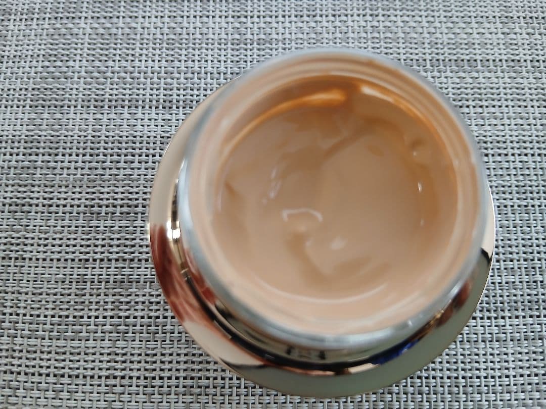 クレ・ド・ポーボーテ　ル·フォンデゥタンn オークル10 　30g