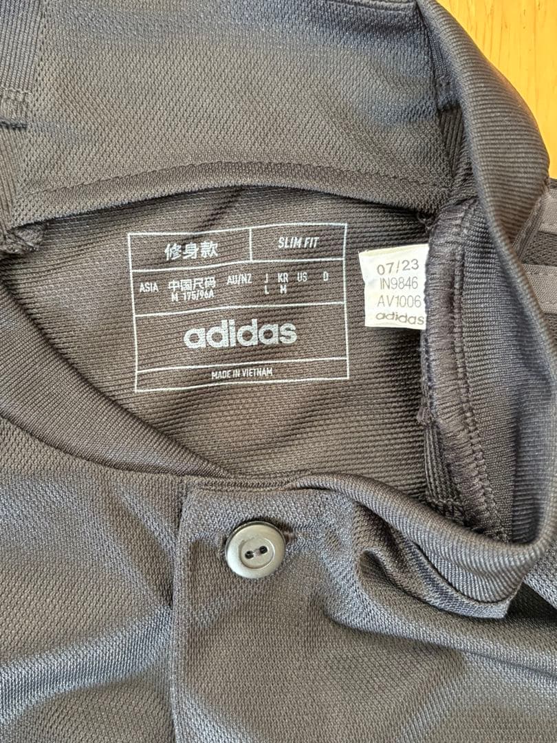 希少 正規品 極美品 レアルマドリード 23/24 3rd ヴィニシウス L