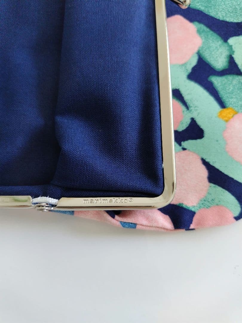 マリメッコ　がま口　ポーチ　クッカメリ　レア　 Puolikas kukkaro