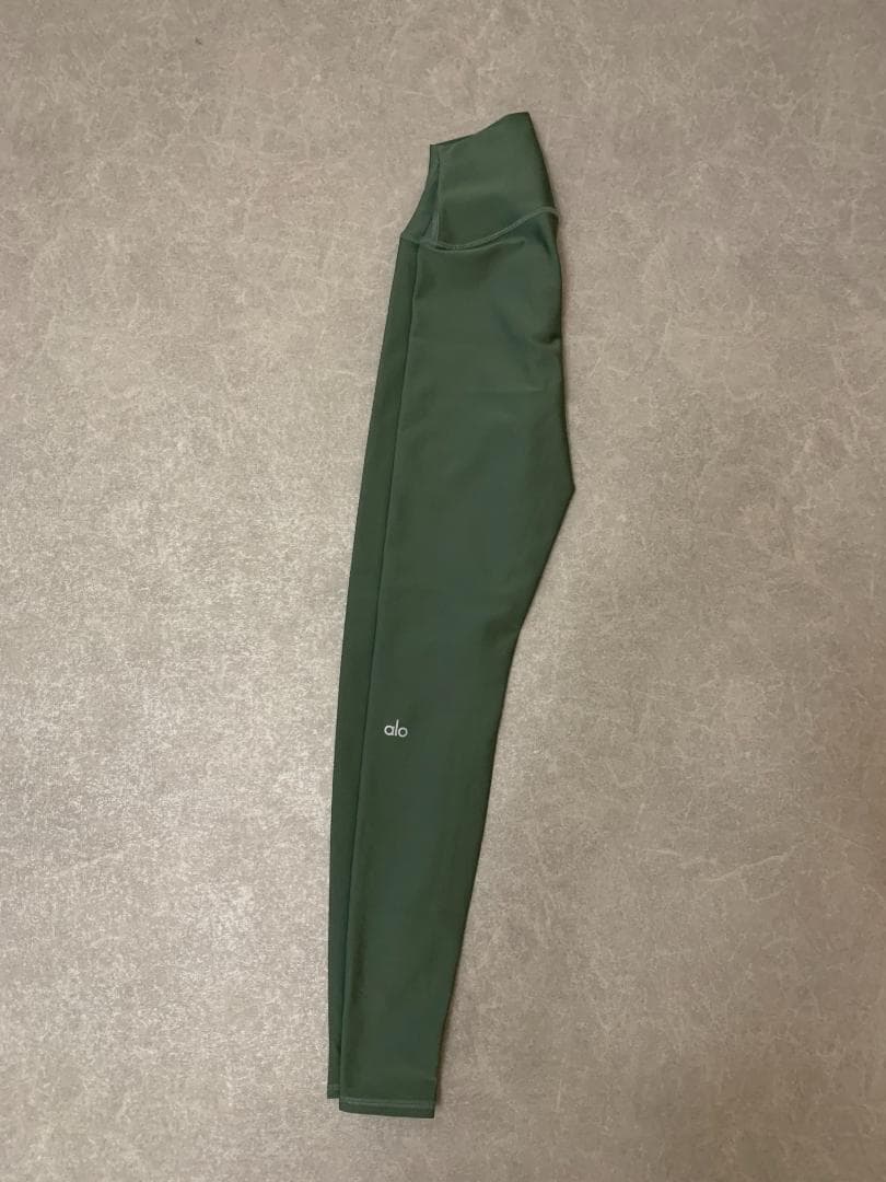 alo YOGA ハイウエスト レギンス