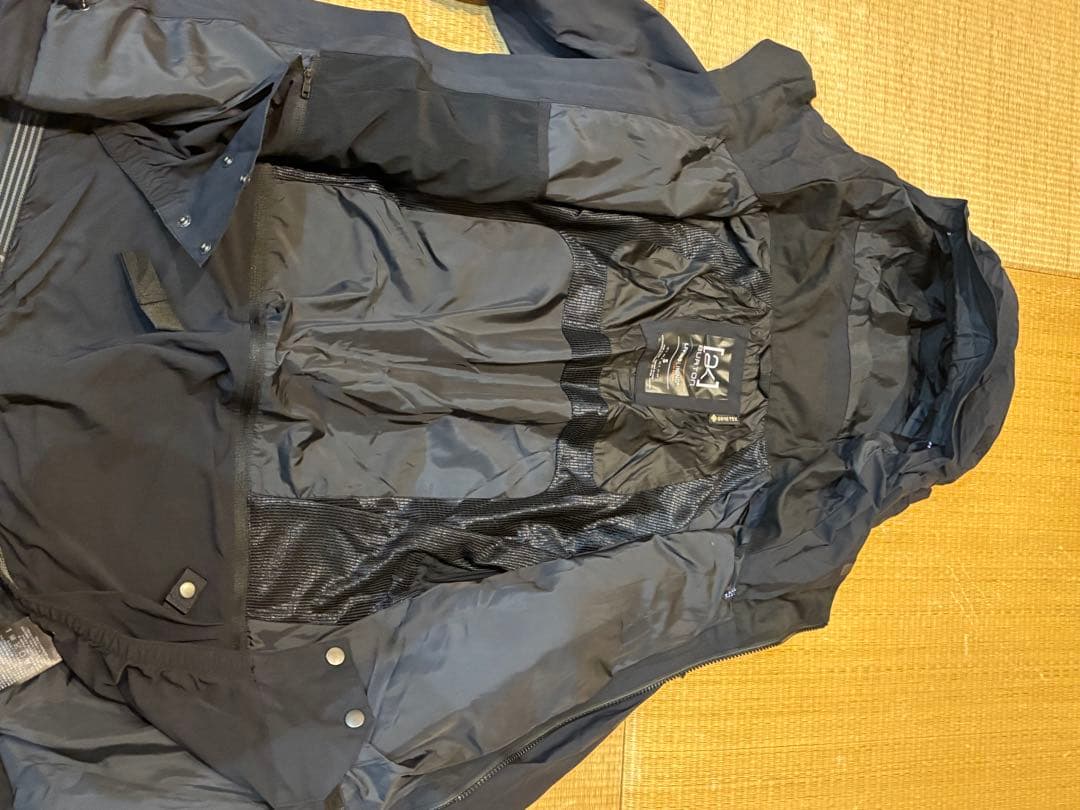 Burton [ak] Living Lining ジャケット S WS