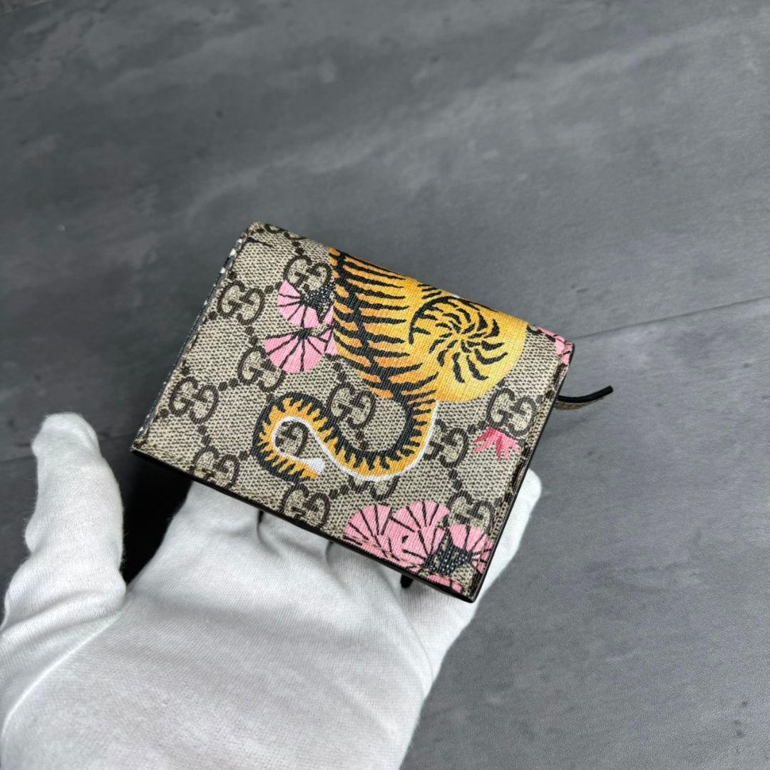 【極美品】 GUCCI グッチ コンパクトウォレット タイガー 二つ折り財布