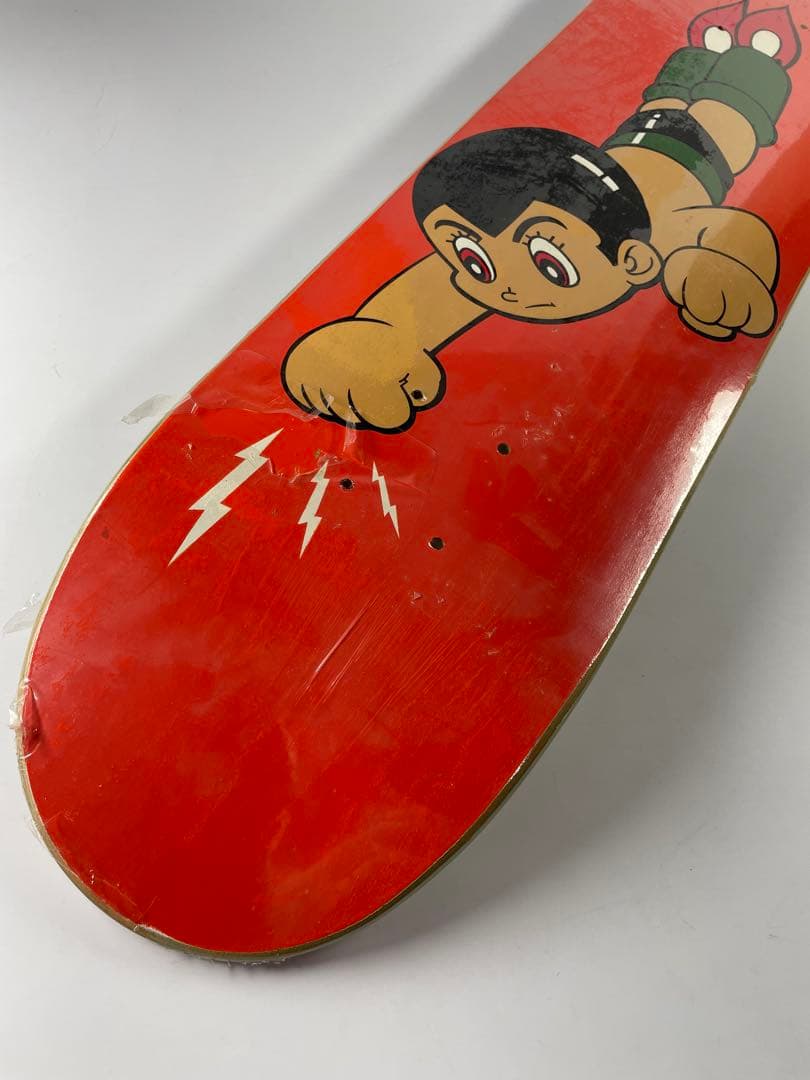未使用　GIRL 鉄腕アトム　スケートボードデッキ
