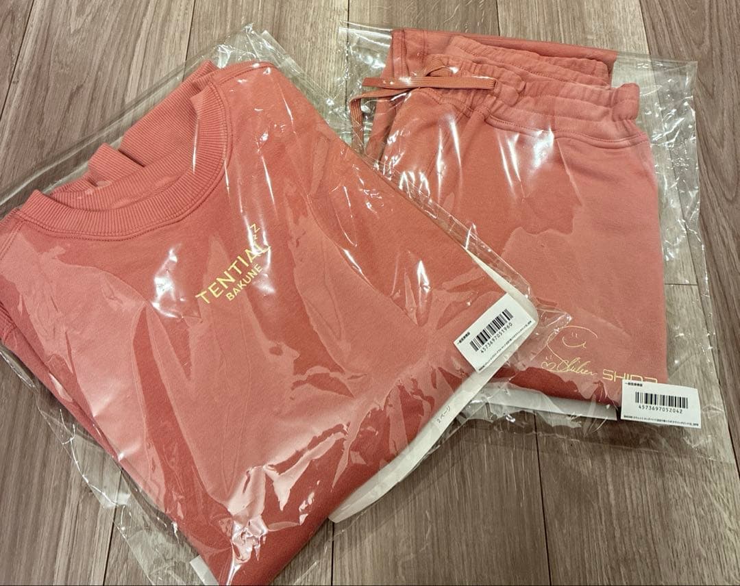 BAKUNE スウェット （志田千陽コラボ） TENTIAL パジャマ - メルカリ