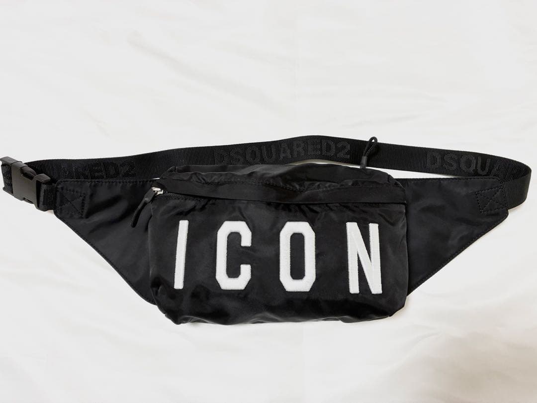 ディースクエアード アイコンボディーバッグ 斜め掛け ポーチ 刺繍 黒 ブラック
