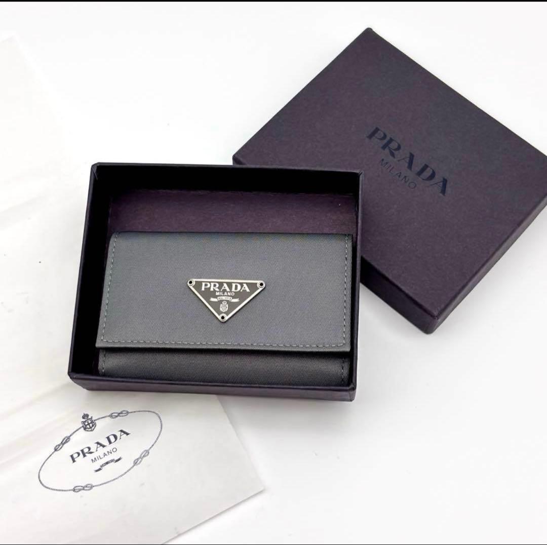 PRADA キーケース年内に売りたいため値下げ中