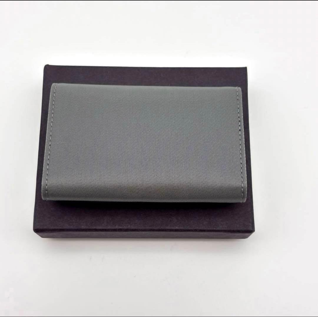 PRADA キーケース年内に売りたいため値下げ中