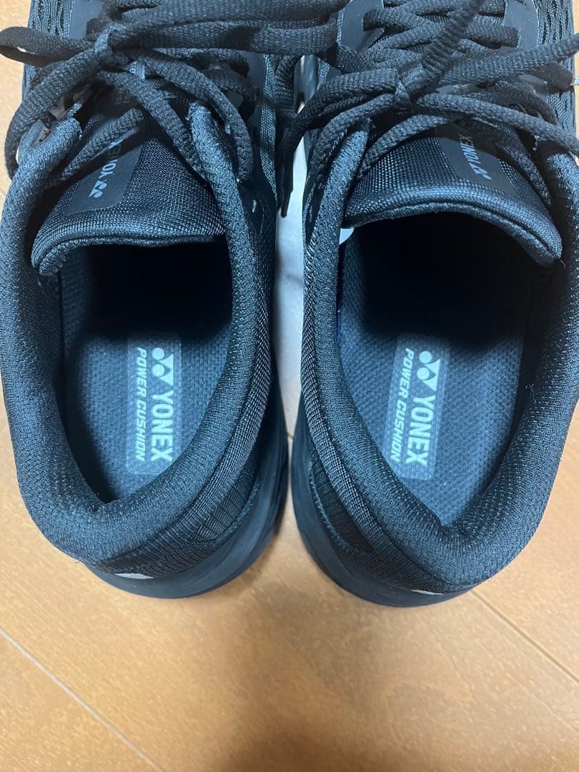 ヨネックスランニングシューズ　セーフラン200Ｘメン