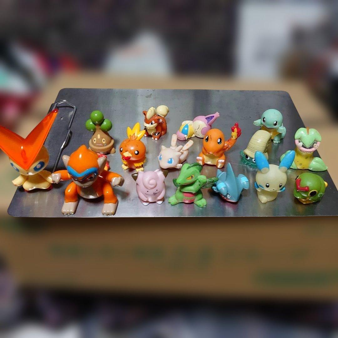 ポケモン ミニフィギュア /指人形 16体セット - メルカリ